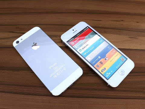 Хакер нашел во всех iPhone опасную программную дыру