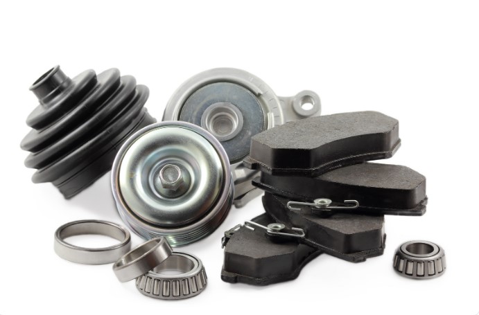 где найти запчасти для renault